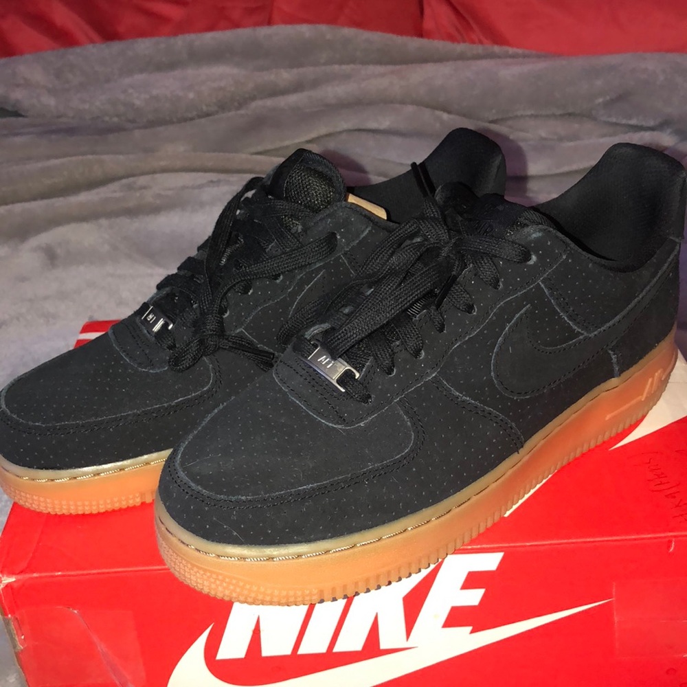 Women’s Black Suede Nike Air Force 1 '07